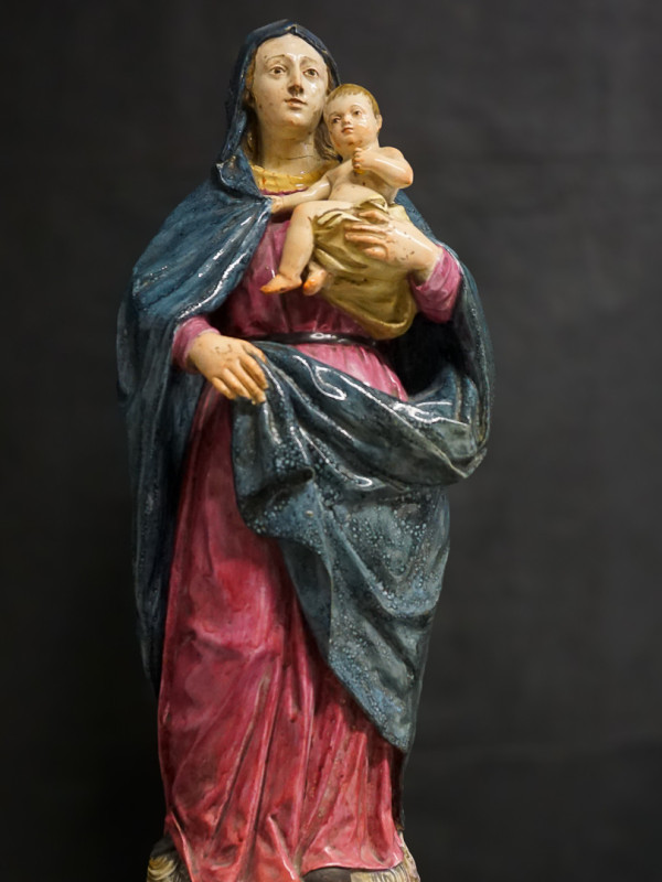 Virgen del Pilar de cerámica